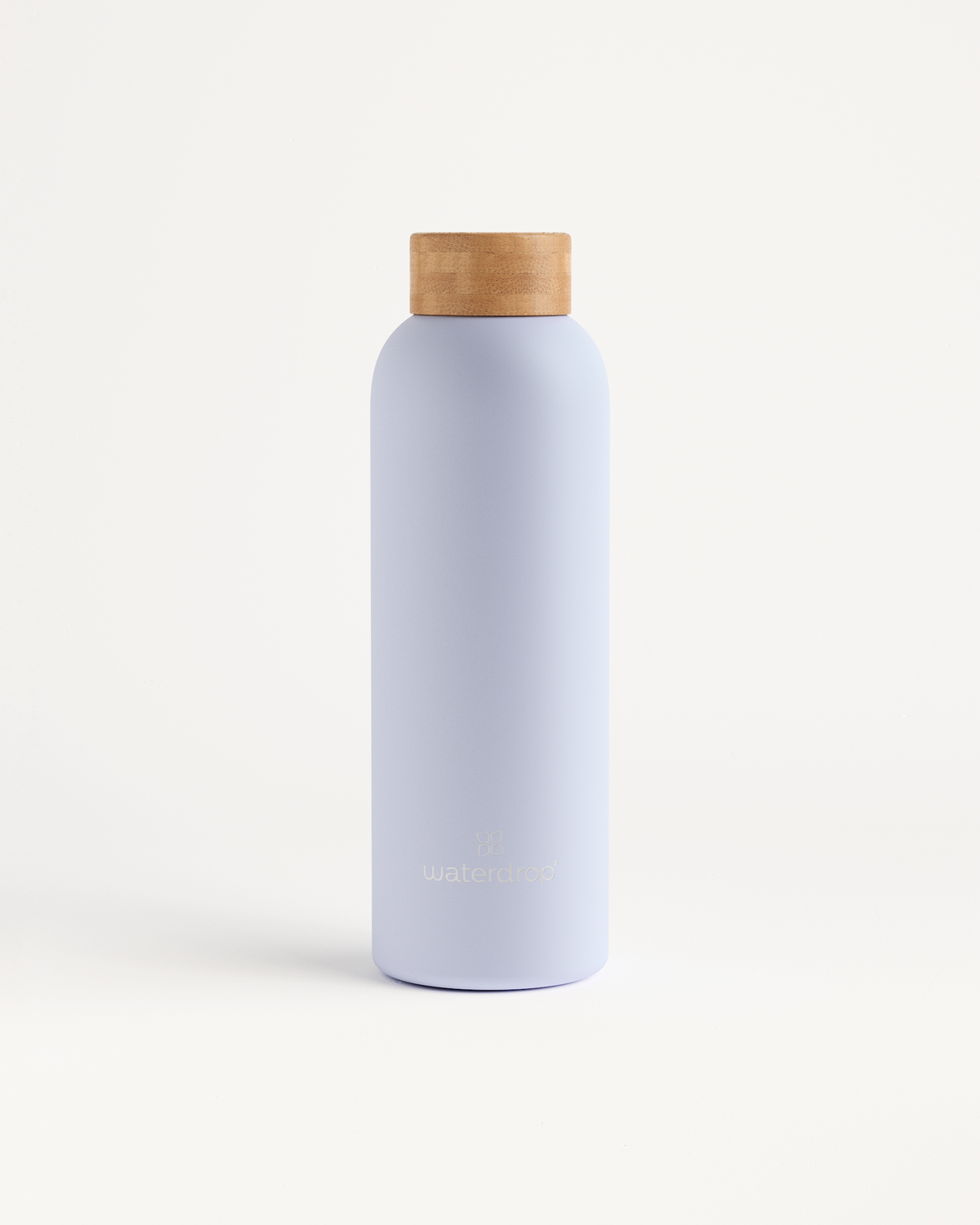 Botella de acero · Tapón de bambú