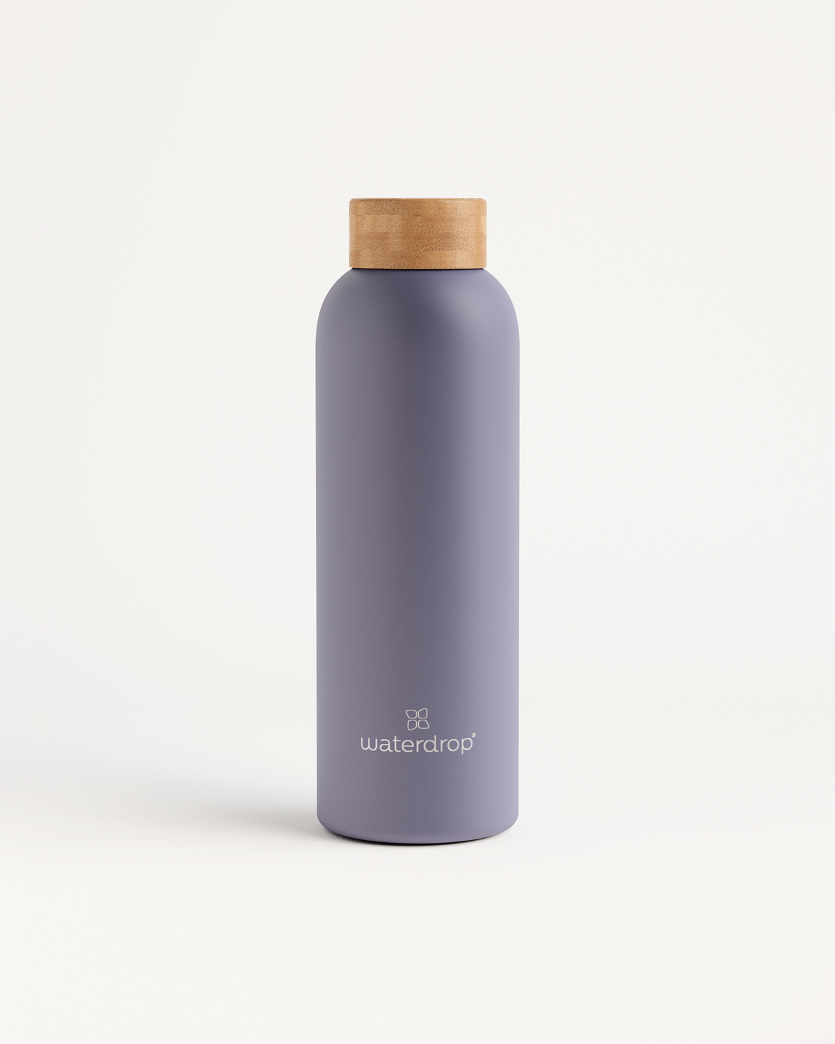 Botella de acero · Tapón de bambú