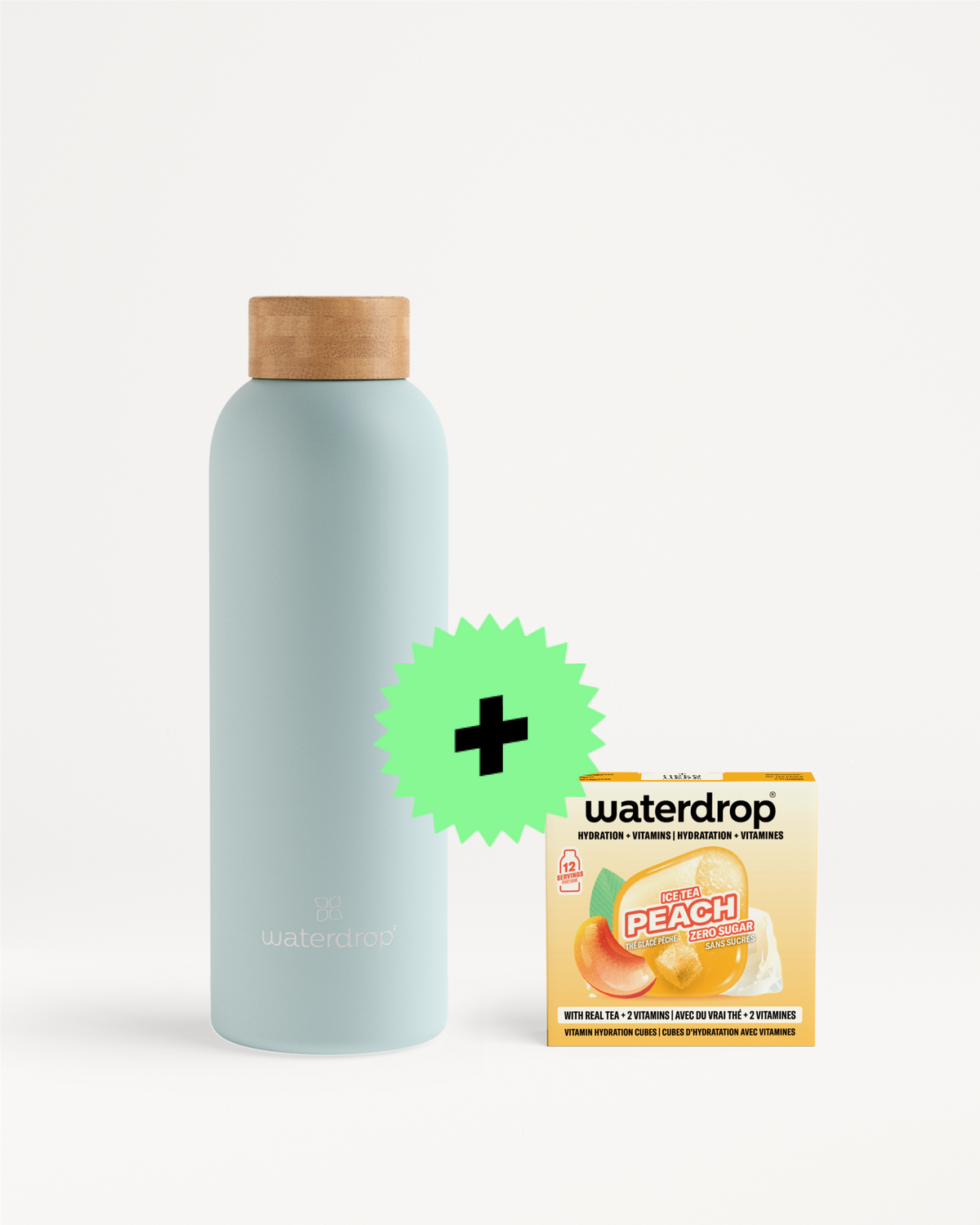Botella reutilizable azul claro con tapa de madera junto a una caja de Waterdrop sabor durazno y un distintivo verde de suma.